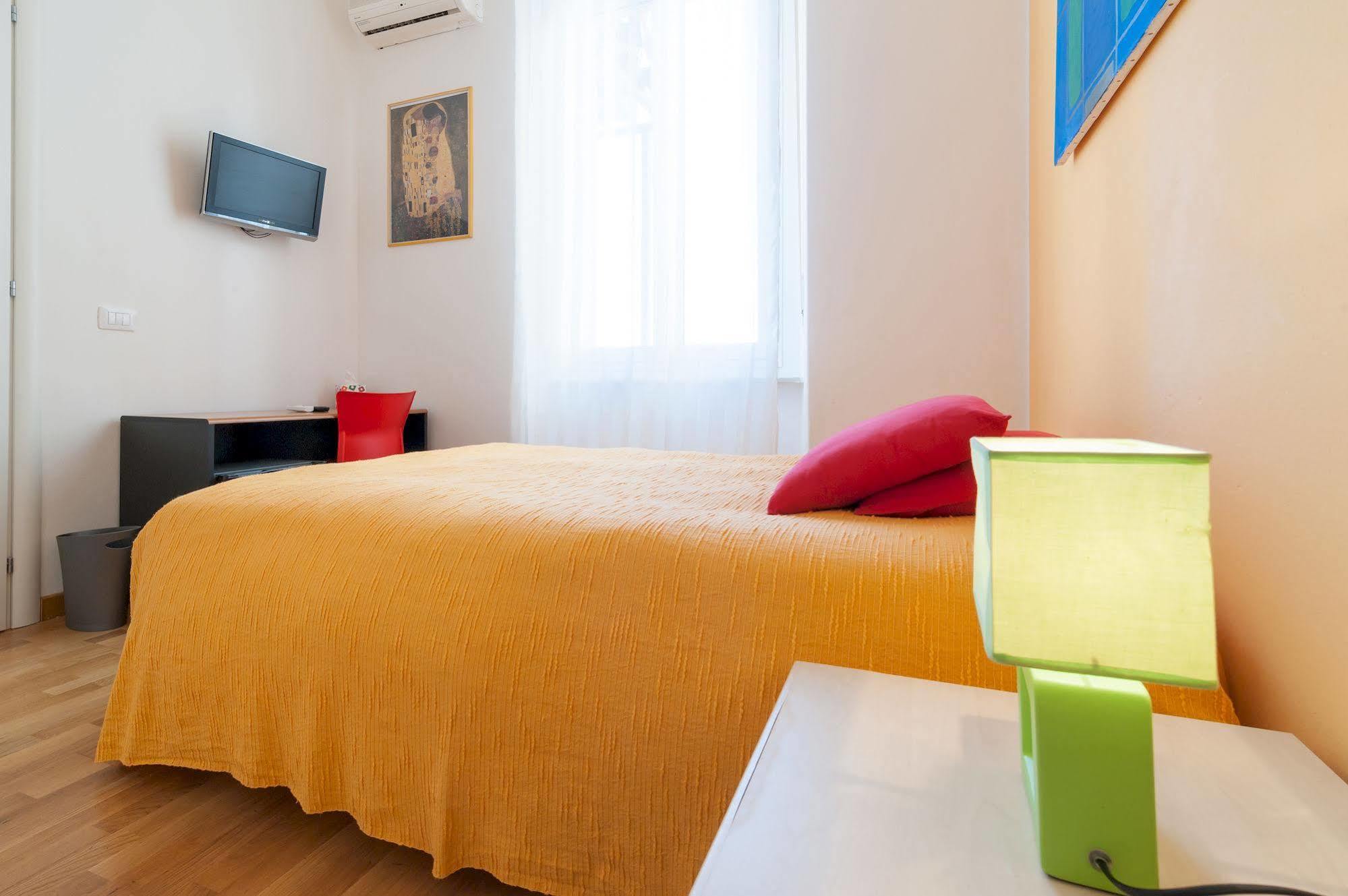 Affittacamere Art Rooms Cagliari Dış mekan fotoğraf